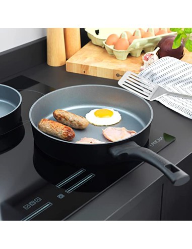 Patelnia głęboka do smażenia Russell Hobbs Crystaltech 26cm 5054061315998 3