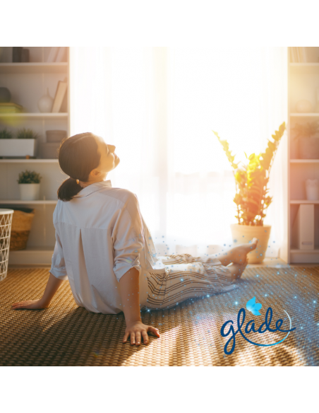 Zapas do naściennego odświeżacza powietrza Glade Sensual Sandalwood & Jasmine 2+1 5000204910957 5