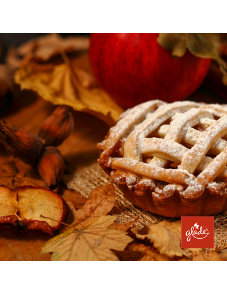 Jesienny oświeżacz powietrza w sprayu Glade Warm Apple Pie 300 ml 5000204416466 5