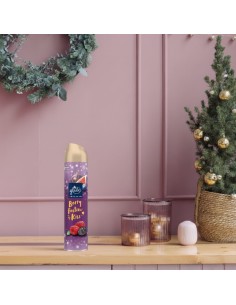 Zimowy odświeżacz powietrza o zapachu czerwonych owoców i figi Glade Berry Festive Kiss 300 ml 5000204361438 2