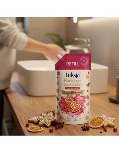 Zimowe mydło w płynie o zapachu ciasteczek korzennych Luksja, zapas 900 ml 5900536360737 5