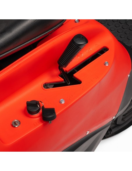 Spalinowy traktorek ogrodowy, rider z silnikiem Loncin 224 cm3 NAC TRR66-224L-R-NO  17